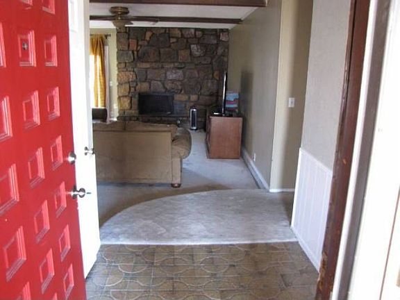 Entry way
