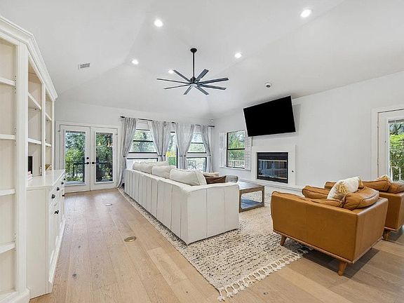 2nd image of 4456 Stony Meadow Ln