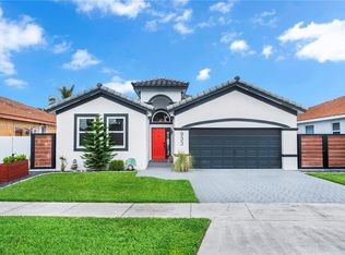 933 NW 136th Ave, Miami, FL 33182