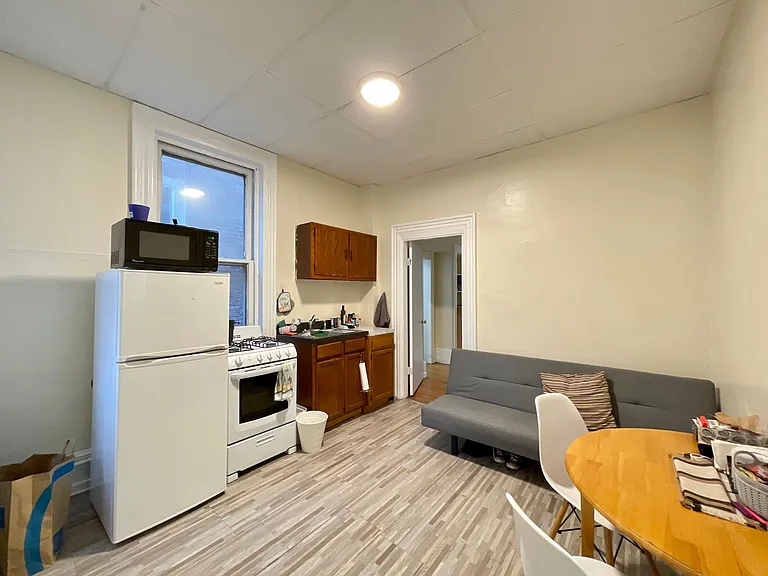 2219 Spring Garden St #2221 — Photo 3