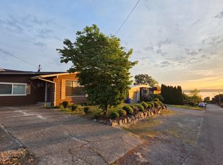 1015 N 34th St, Renton, WA 98056