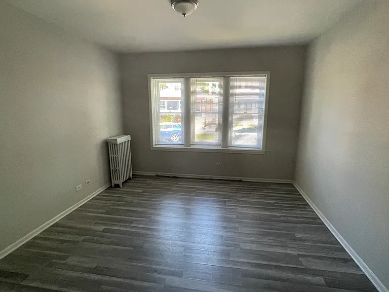 3035 N Long Ave — Photo 1