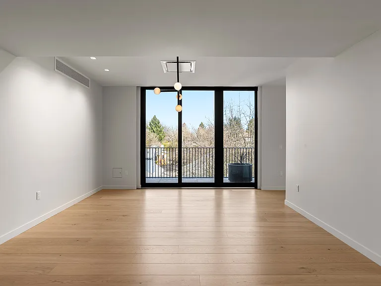 Dining room and terrace