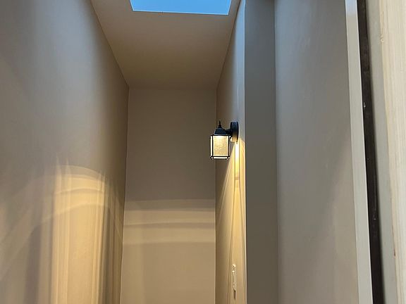2nd image of 13740 Jamaica Ave #2