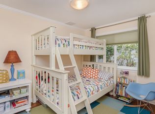 615 Baylor St, Pacific Palisades, CA 90272