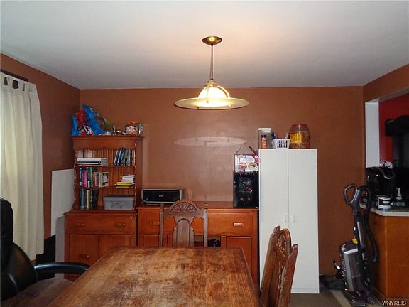 5th image of 1071 Cleveland Dr