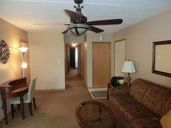 4th image of 4939 E Circle Dr APT 201