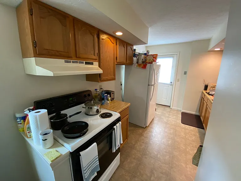 Summit St 1722 GW2 — Photo 9