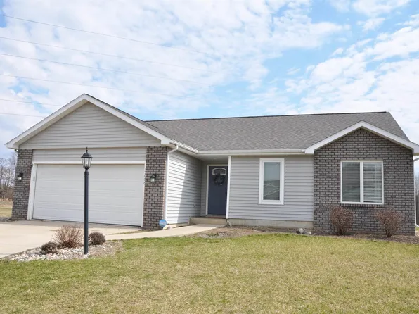 15056 Towne Park Run, Huntertown, IN 46748