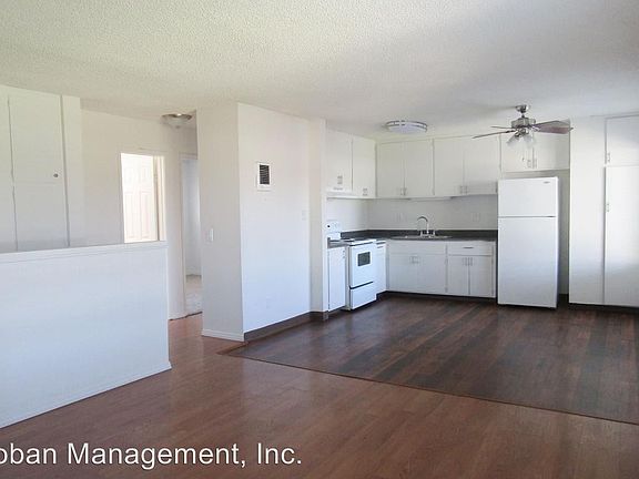 2nd image of 1021 E Lexington Ave APT A15