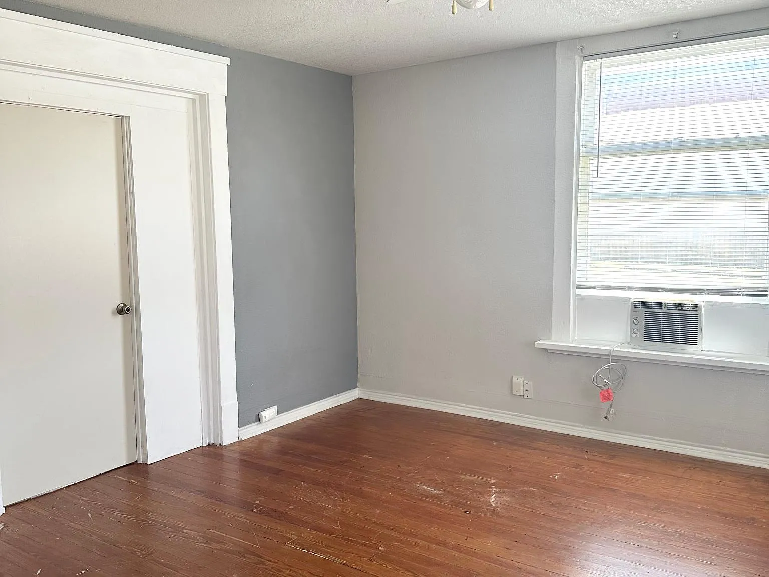 917 Lipscomb St — Photo 3