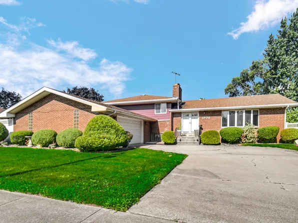 1770 Jennings St, Gary, IN 46404