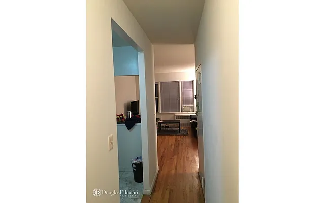 Rented by Douglas Elliman | media 17