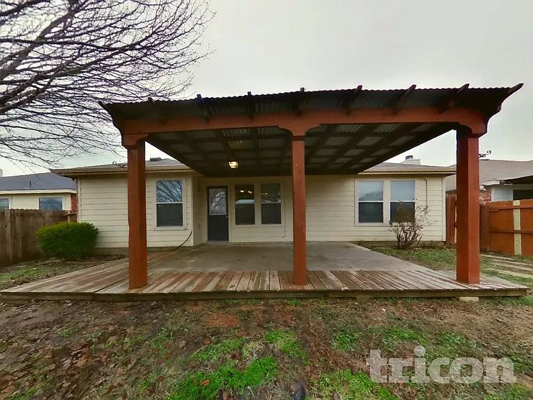 2005 Brook Meadow Dr — Photo 16