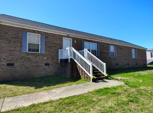 1048 Lands End Ln, Rockwell, NC 28138