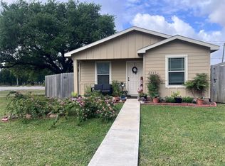2847 Golf Crest Dr, Wharton, TX 77488