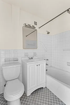 Rented by Compass | media 4