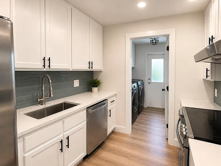 7686 SE Hilltop Ter — Photo 4