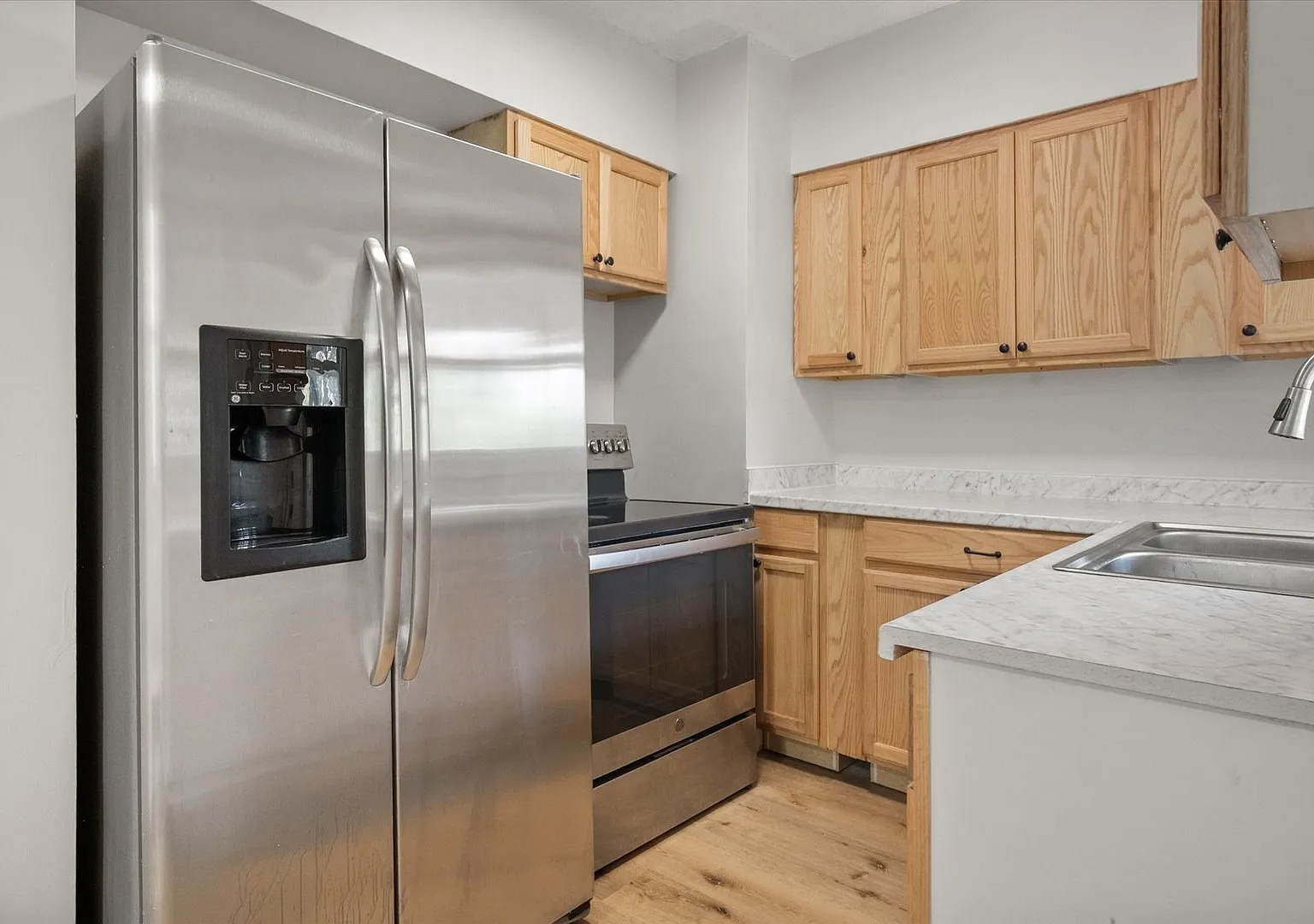 Recently Renovated apartment! — Photo 3