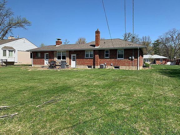 3rd image of 11826 Sunlind Dr