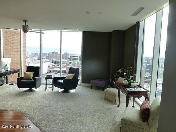 3rd image of 222 Witherspoon St #1203