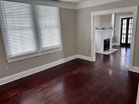 5th image of 2704 Dublin St