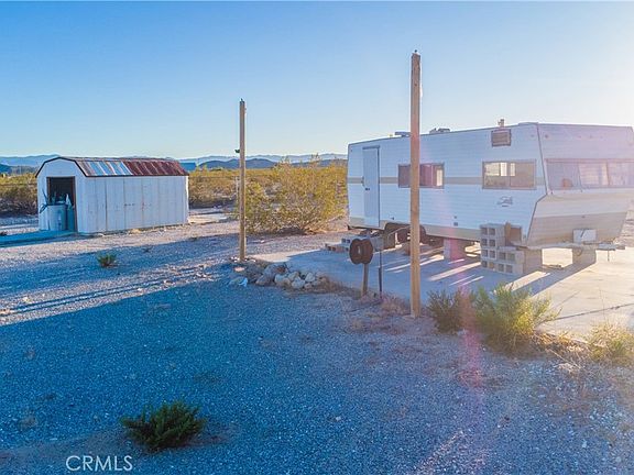 2nd image of 1188 Mile Square Rd