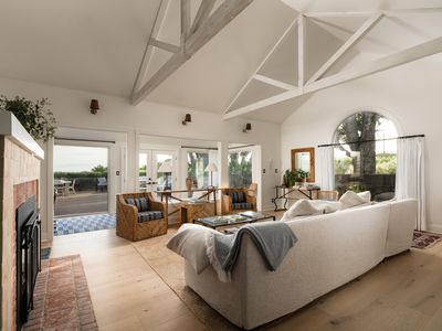 1413 Shoreline Dr, Santa Barbara, CA, 93109