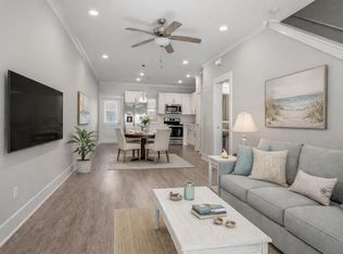 220 Date Palm Ln #220, Freeport, FL 32439