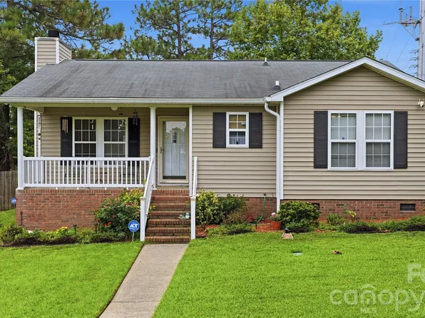 100 N Donar Dr, Columbia, SC 29229