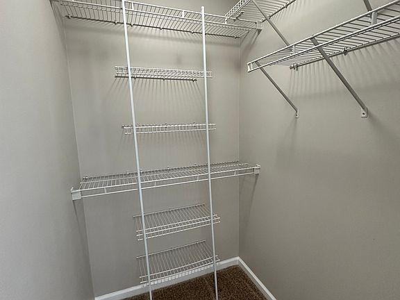 4th image of 6302 Bishops Pond Ln