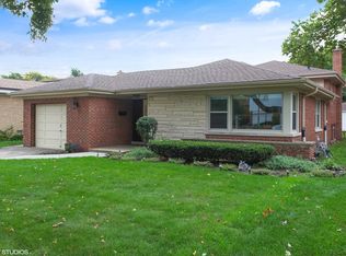 3601 Grove St, Skokie, IL