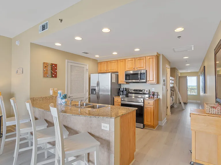 17739 Front Beach Rd #1505W — Photo 20