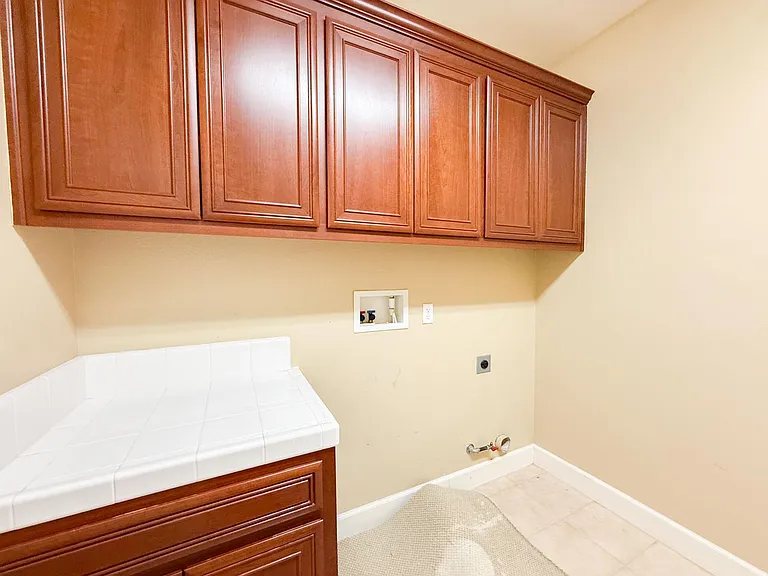 342 Stanforth Ct — Photo 37