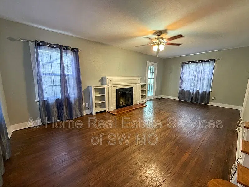 2 bed, 2.5 bath, 1647 sqft, $1,530 — Photo 2