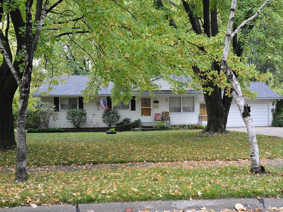 1st image of 28176 Roan Dr