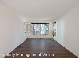 1828 Scott Rd, Burbank, CA 91504