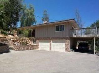 11852 Serena Rd, Lakeside, CA 92040