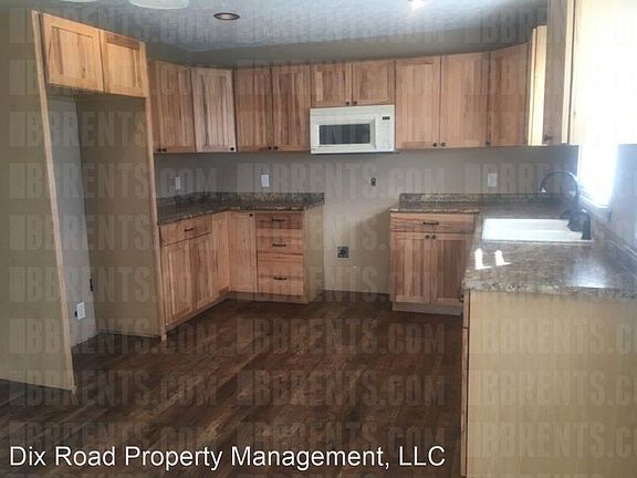 4th image of 409 Clara Dr