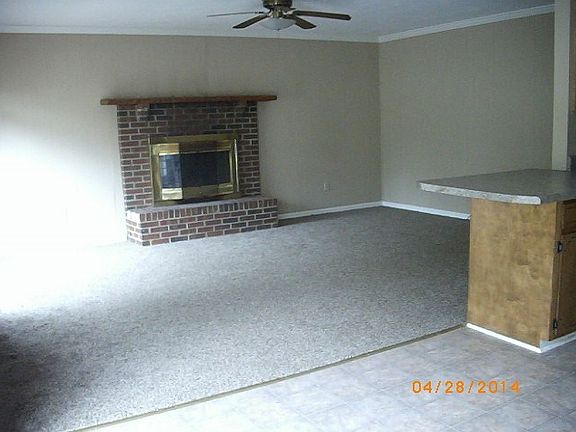 5th image of 3785 Fairington Dr