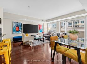 242 Rideau St
