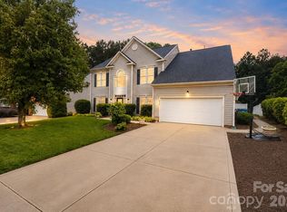 2435 Smith Cove Rd, Denver, NC 28037