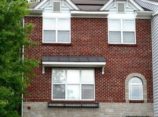 111 Cabernet Dr, Chapel Hill, NC 27516