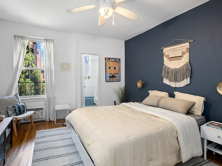 251 Kane St #7 — Photo 4