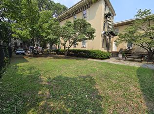 604 Chapel St #6B, New Haven, CT 06511