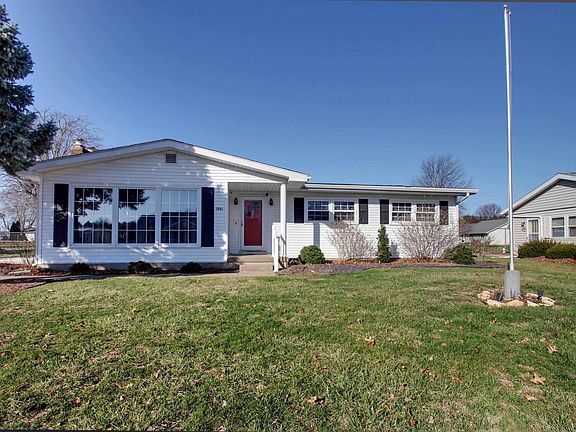 2nd image of 2901 Riverside Ter