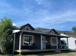 242 NW 1st Ave, John Day, OR 97845