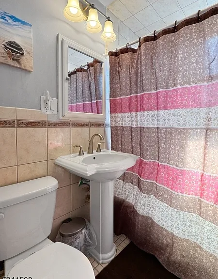 113 Van Winkle Ave #B — Photo 19