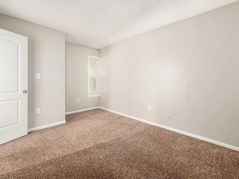 Grandview Passage — Photo 14