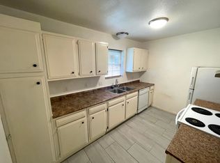 690 Adams St #106, Beaumont, TX 77705